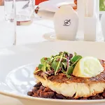 Dvorak & Wellness فندق 4*