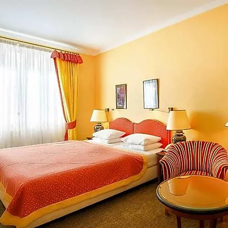 Dvorak & Wellness 4*