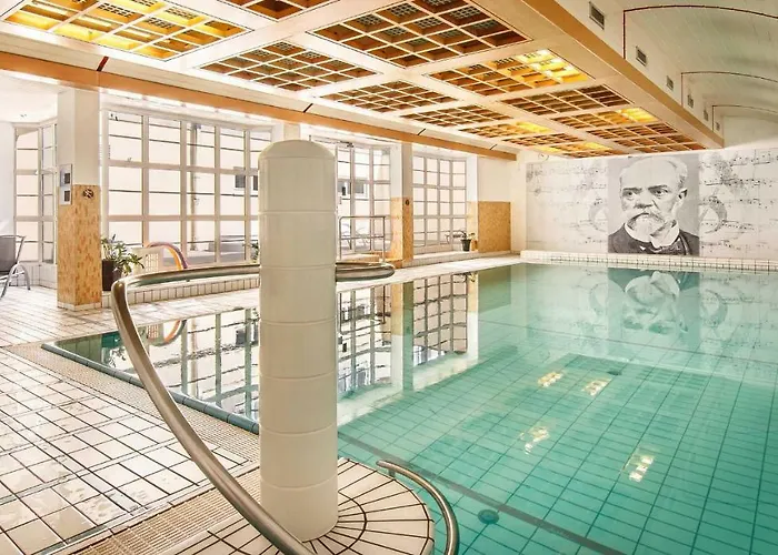 Dvorak & Wellness 4*