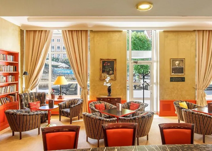 Dvorak & Wellness Hotell 4*